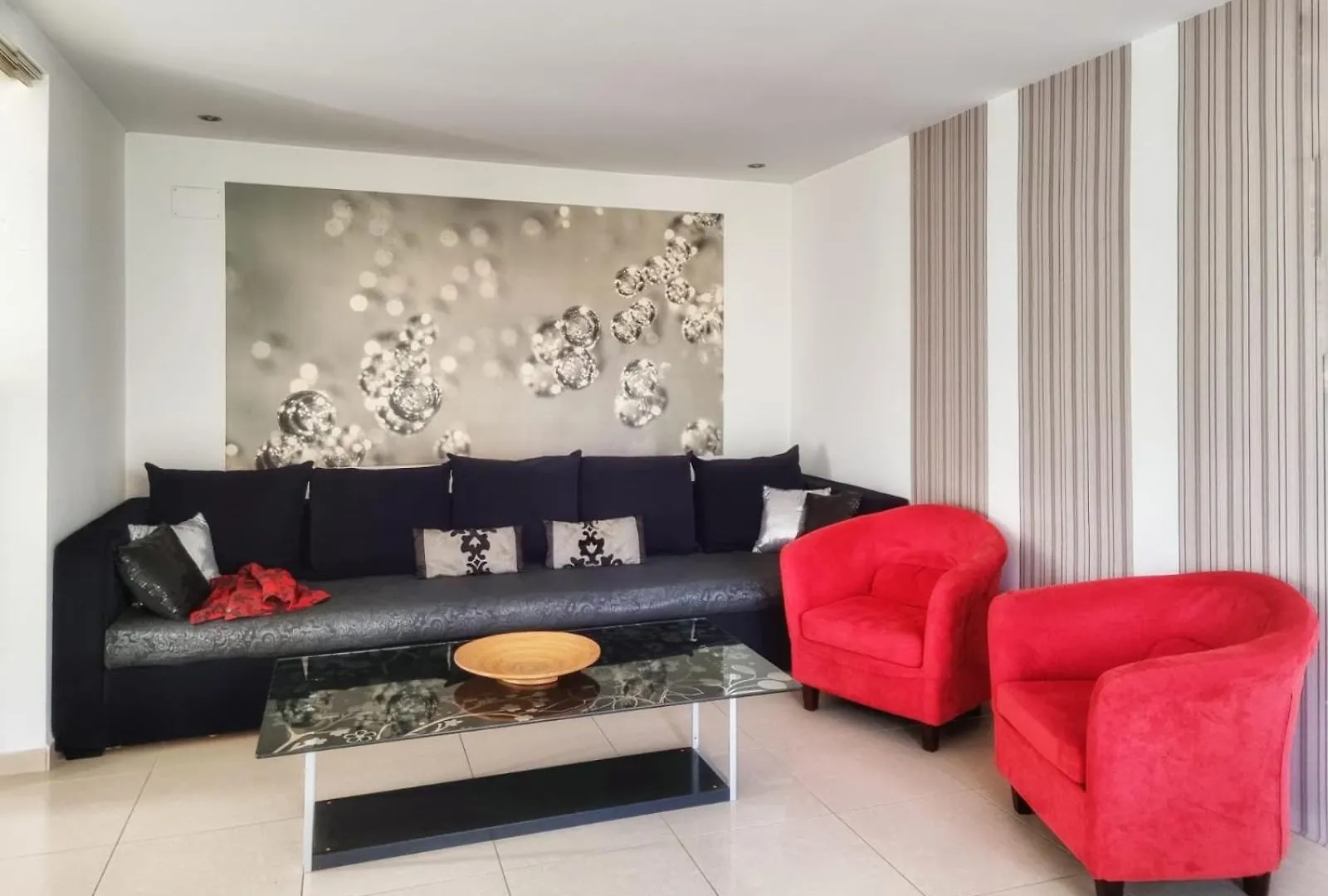 Urgel Villa Roses