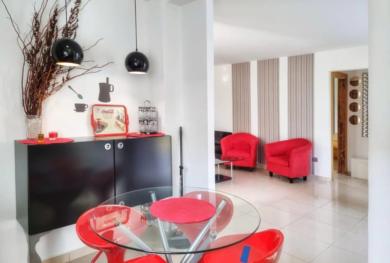 Urgel Villa Roses