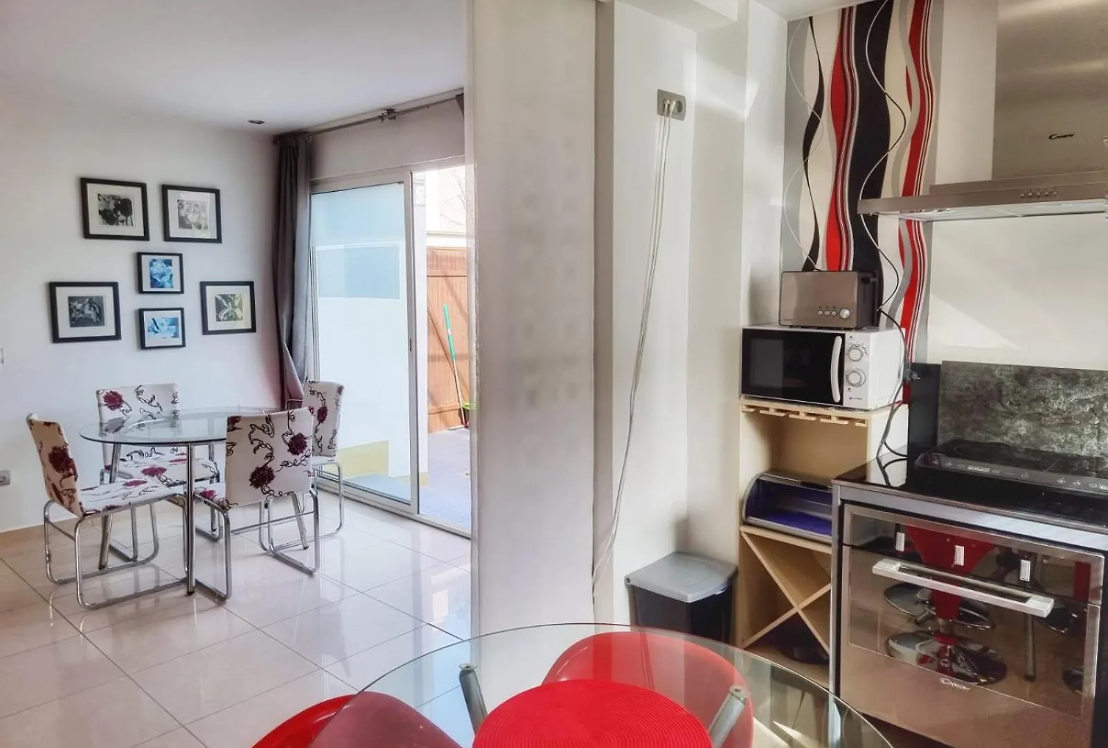 Urgel Villa Roses